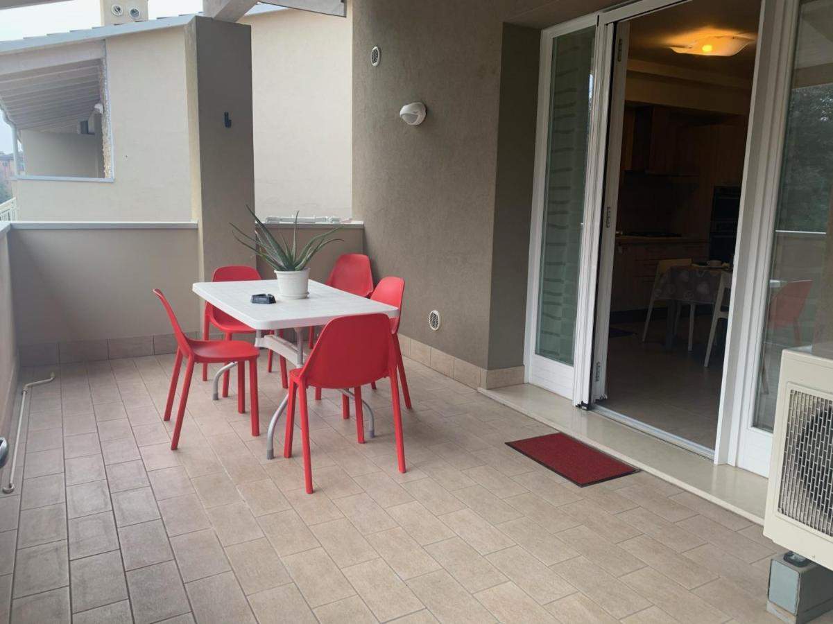 Le Noir Appartment Peschiera del Garda Kültér fotó