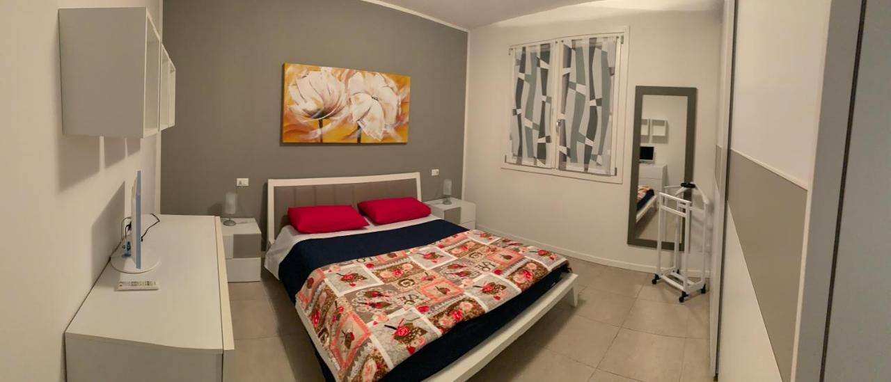 Le Noir Appartment Peschiera del Garda Kültér fotó