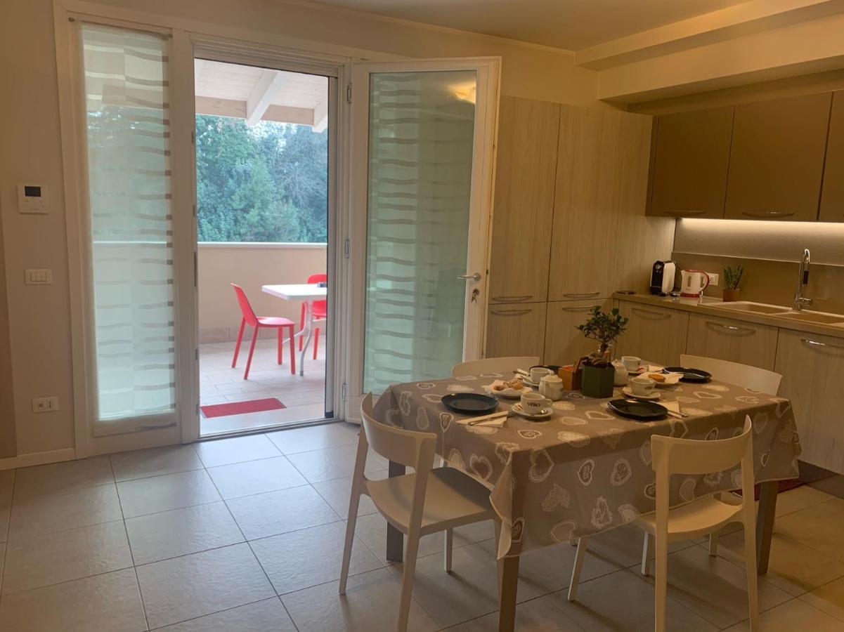Le Noir Appartment Peschiera del Garda Kültér fotó