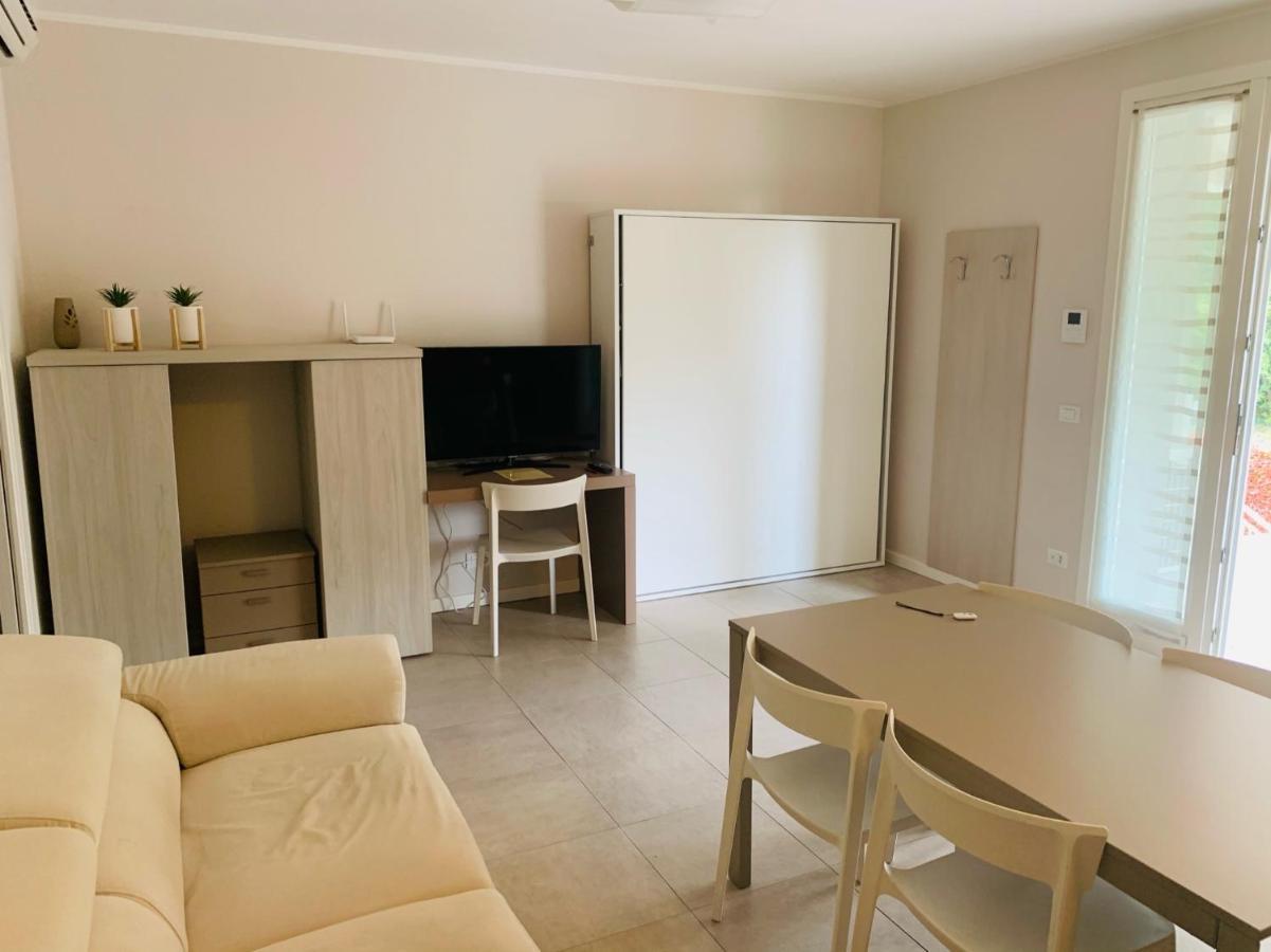 Le Noir Appartment Peschiera del Garda Kültér fotó